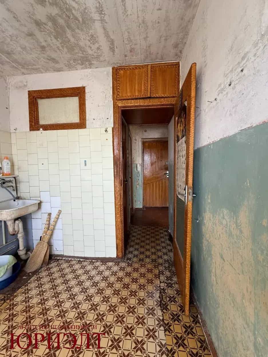 Беларусь, Брестская область, Барановичи, улица Притыцкого, 142, фото 11