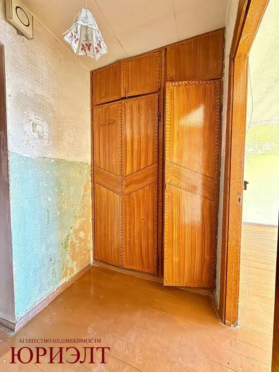 Беларусь, Брестская область, Барановичи, улица Притыцкого, 142, фото 15