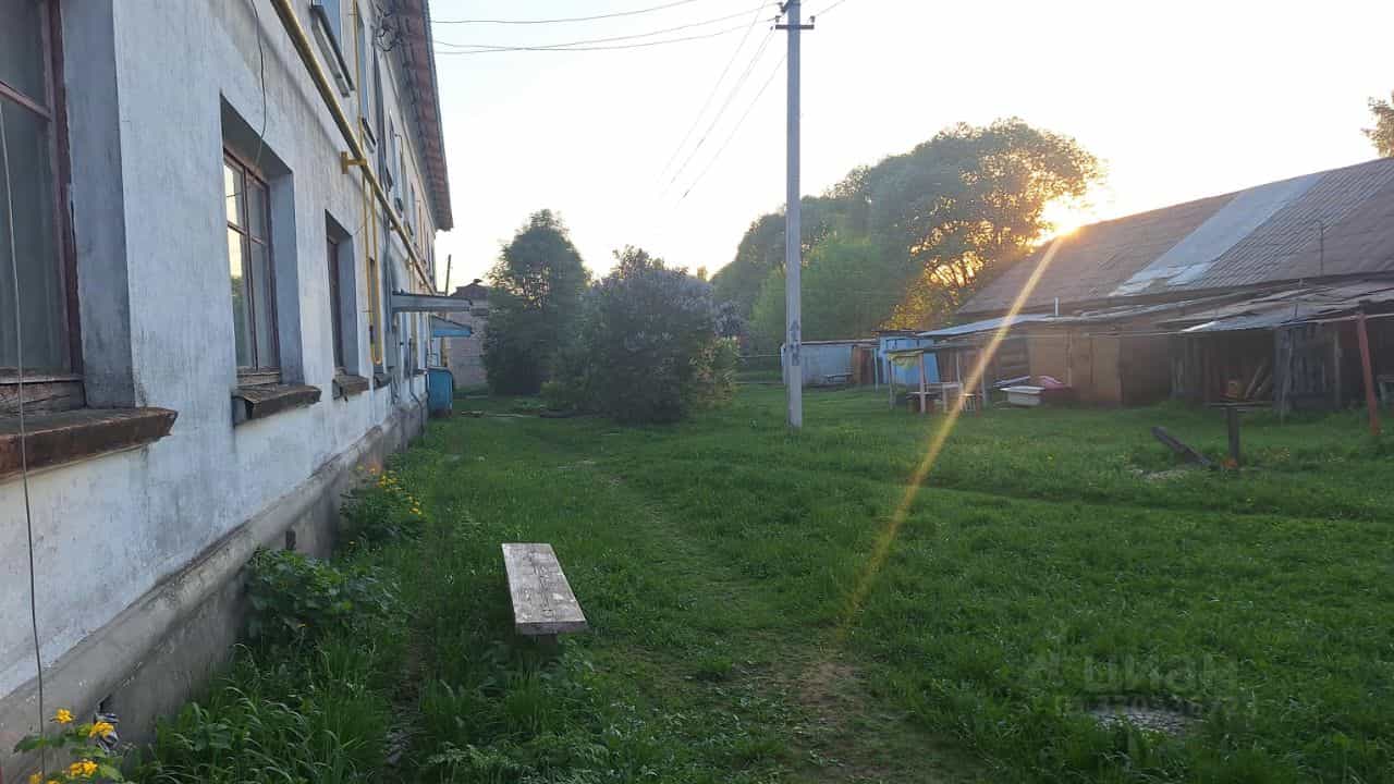 Россия, Ивановская область, Комсомольский район, село Октябрьский, Привокзальная улица, 3