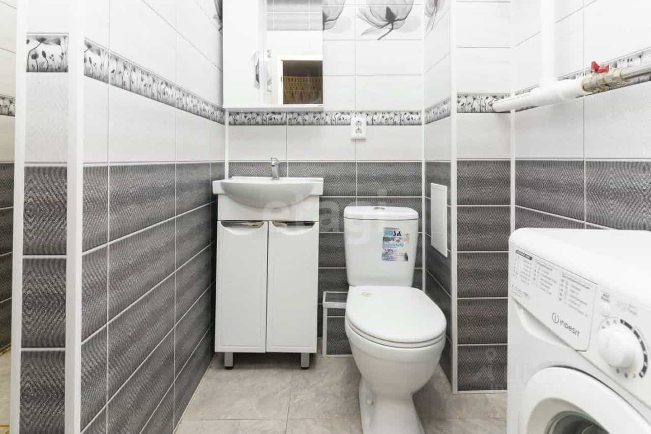 Россия, Тюмень, улица Раушана Абдуллина, 2, фото 3