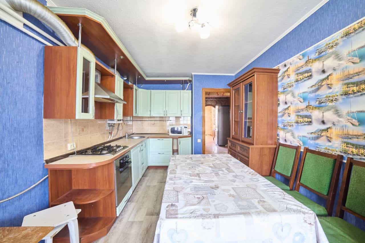 Россия, Республика Башкортостан, Стерлитамак, улица Гоголя, 118Б, фото 7