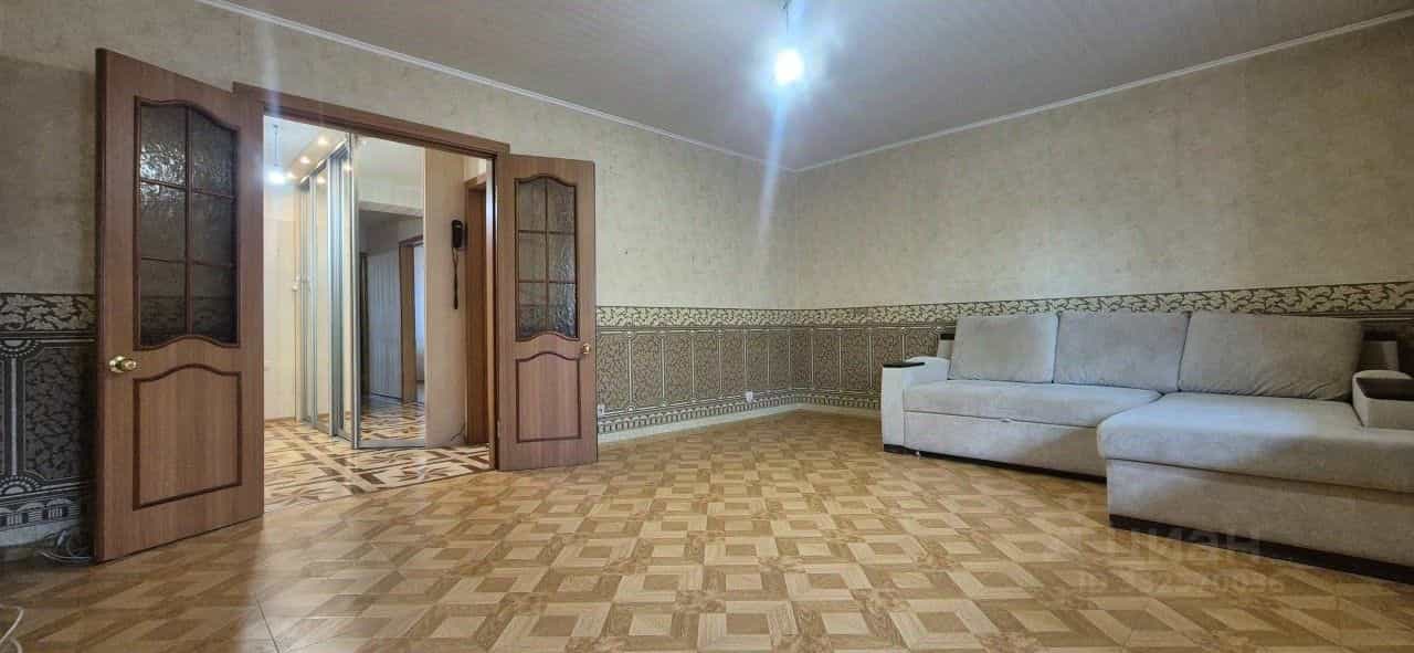Россия, Свердловская область, Екатеринбург, улица Авиаторов, 14, фото 6