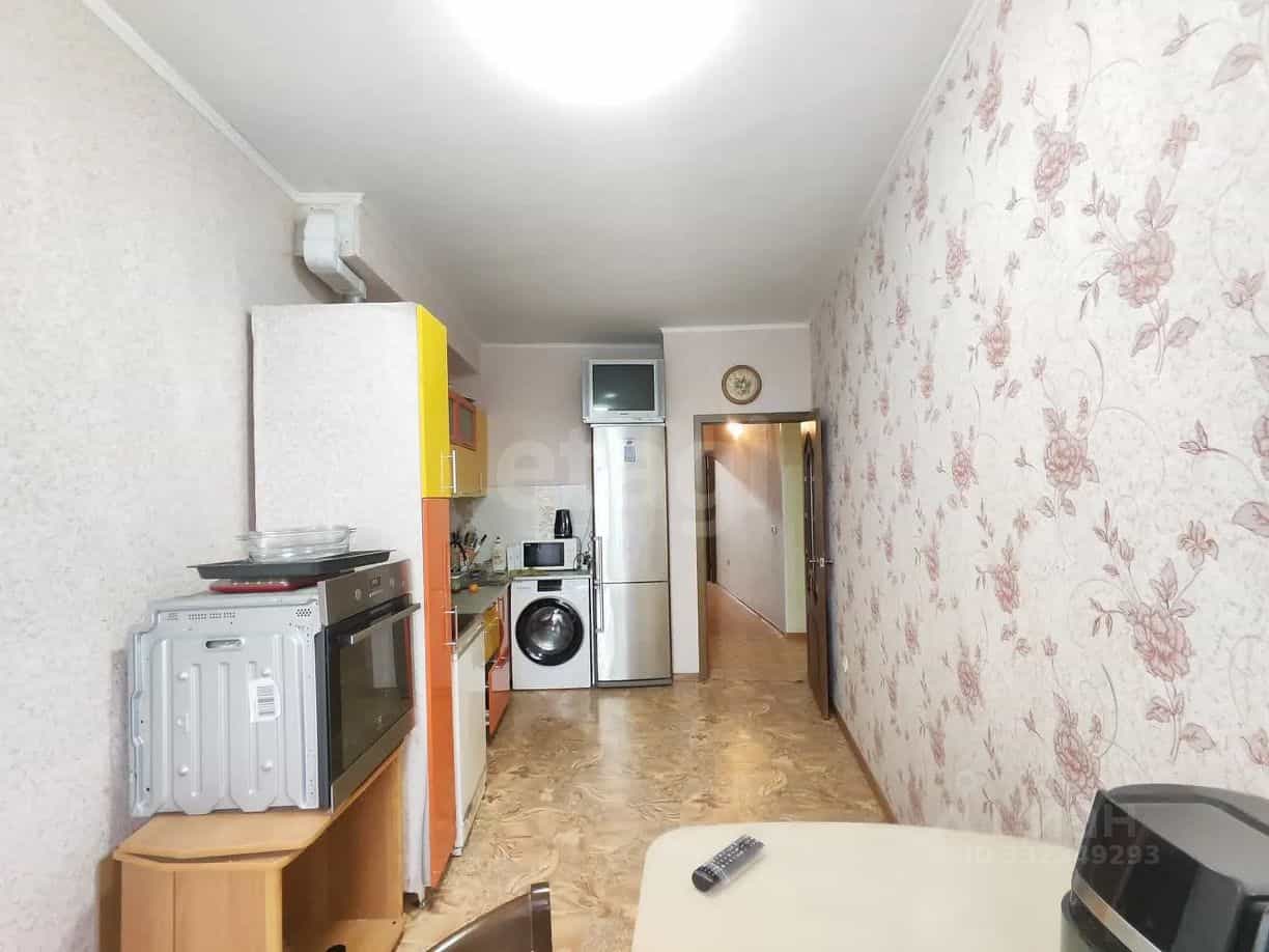 Россия, Красноярск, улица Академика Киренского, 2И, фото 8