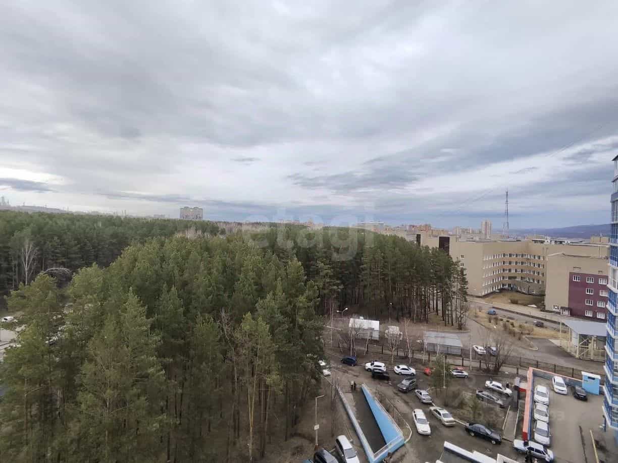 Россия, Красноярск, улица Академика Киренского, 2И, фото 20