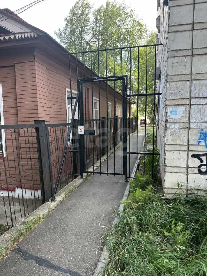 Россия, Республика Коми, Сыктывкар, улица Орджоникидзе, 4, фото 21