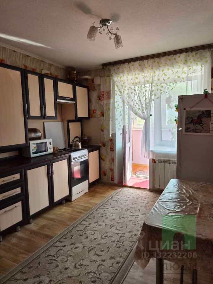Россия, Республика Марий Эл, Йошкар-Ола, Фестивальная улица, 60, фото 8