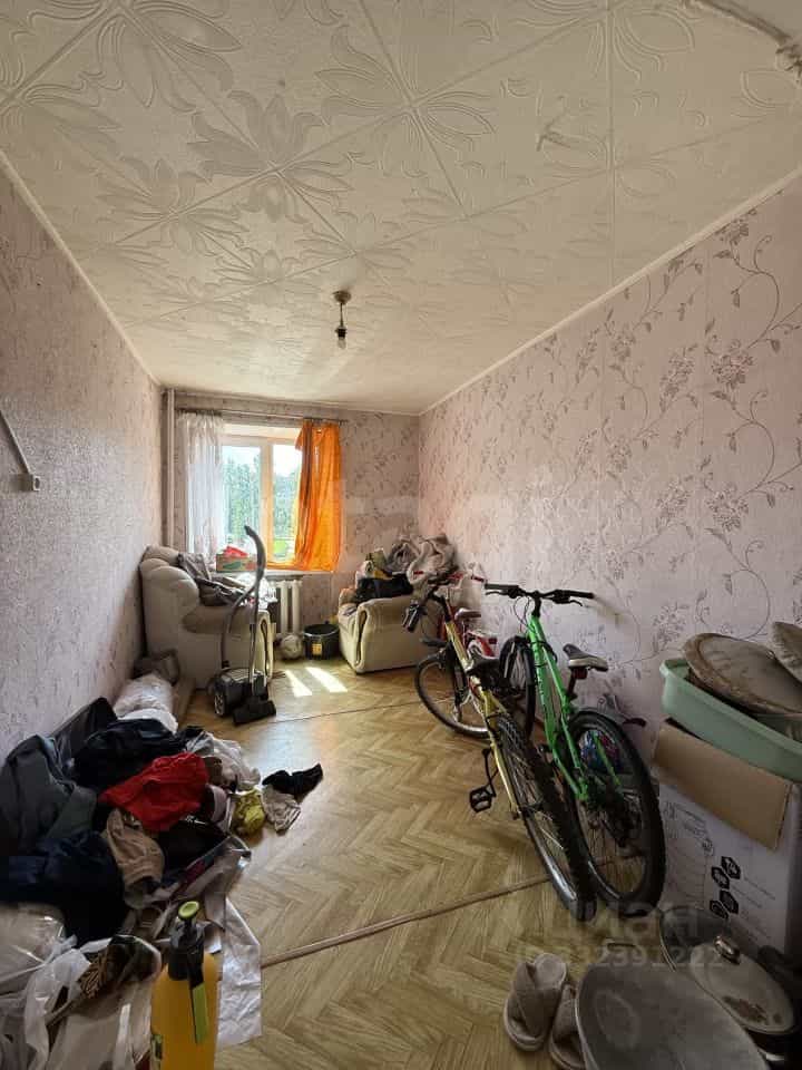Россия, Челябинская область, Пласт, Октябрьская улица, 68, фото 6