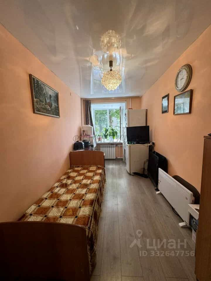 Россия, Республика Алтай, Горно-Алтайск, Коммунистический проспект, 30, фото 11
