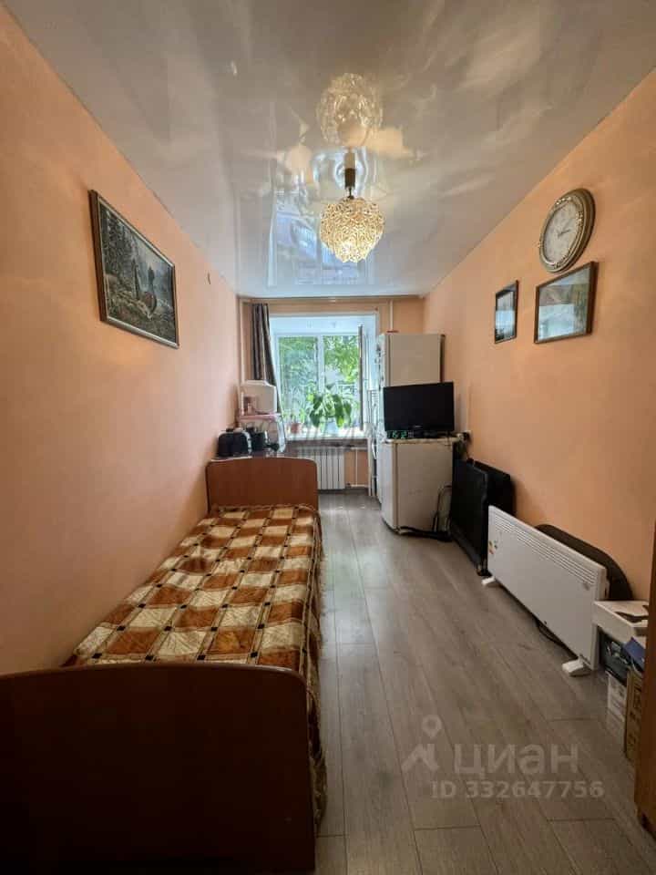 Россия, Республика Алтай, Горно-Алтайск, Коммунистический проспект, 30, фото 12