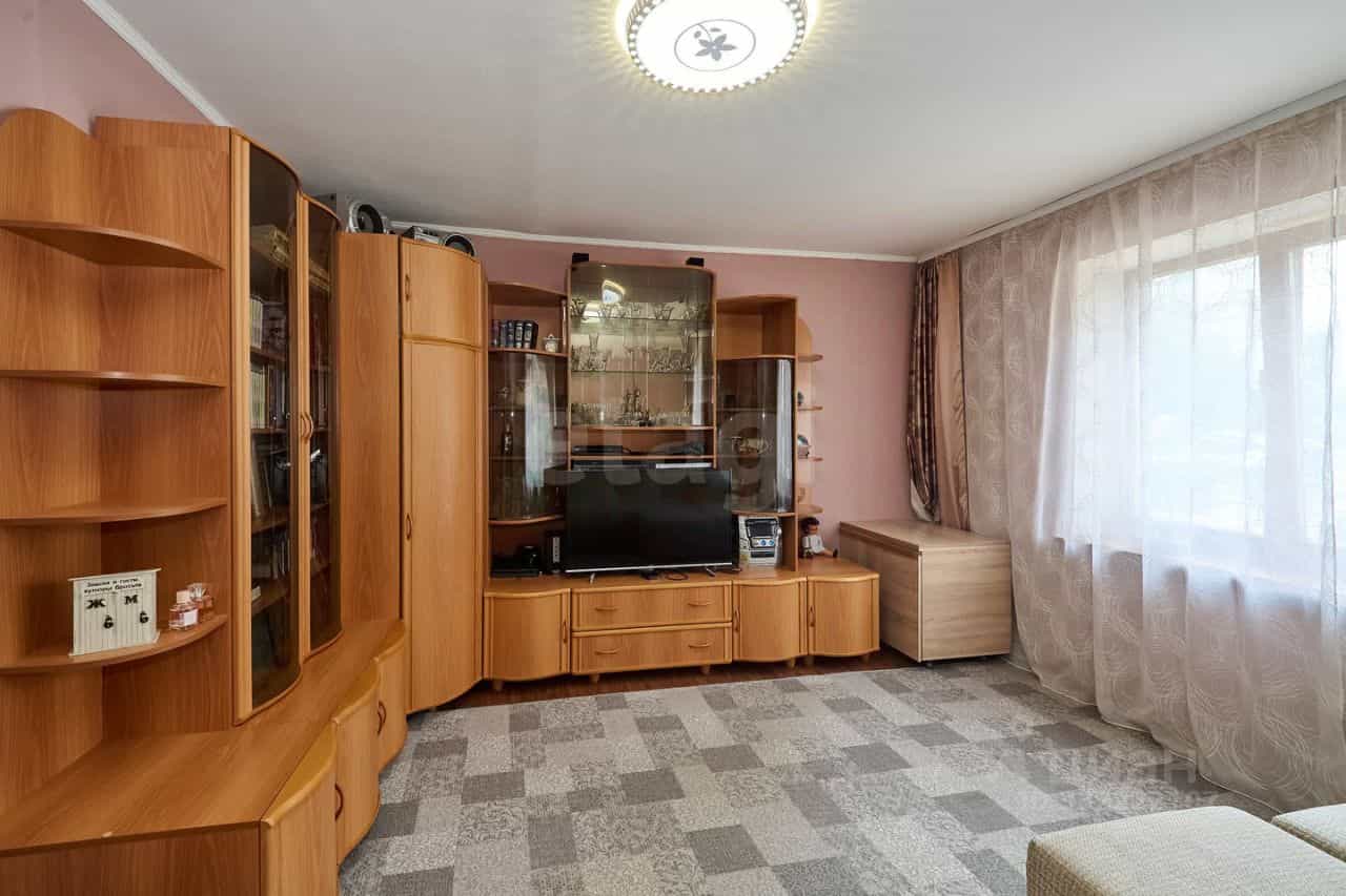 Россия, Кемерово, Октябрьский проспект, 61Б, фото 3