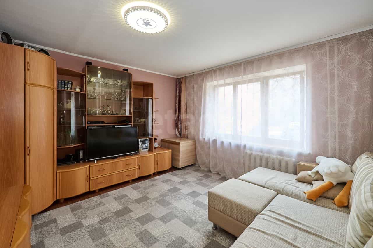 Россия, Кемерово, Октябрьский проспект, 61Б, фото 4