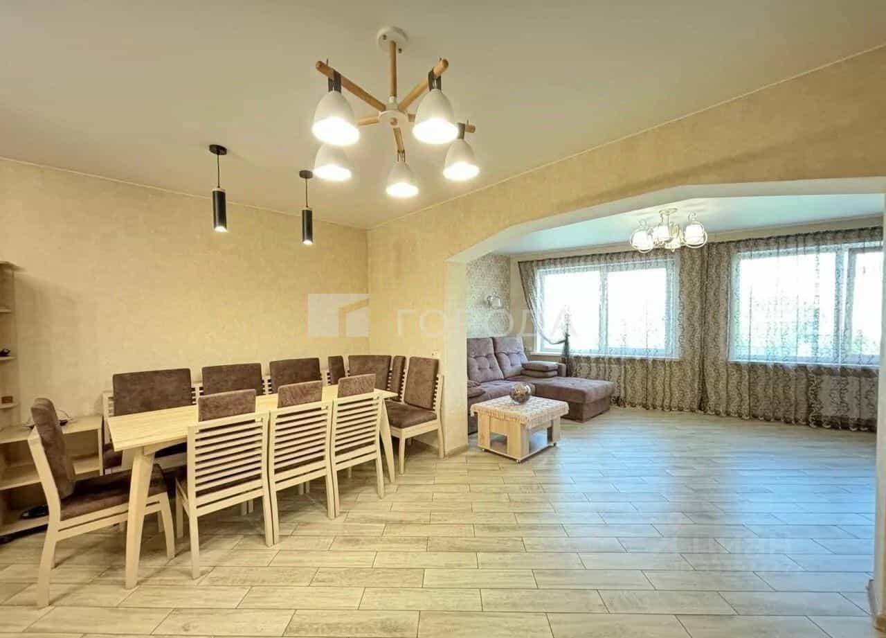 Россия, Алтайский край, Барнаул, улица Профинтерна, 7А, фото 5