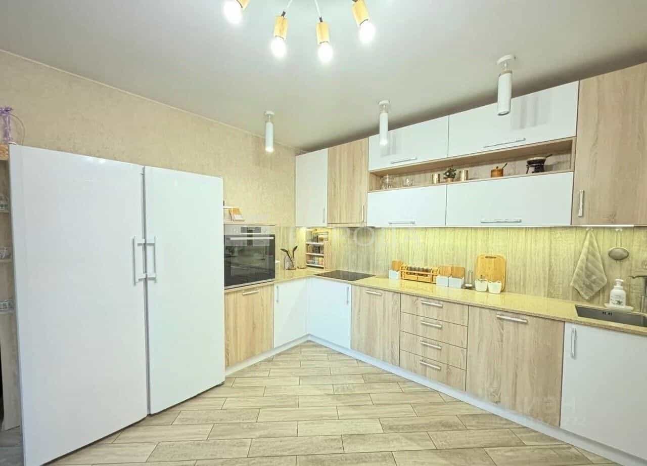 Россия, Алтайский край, Барнаул, улица Профинтерна, 7А, фото 7