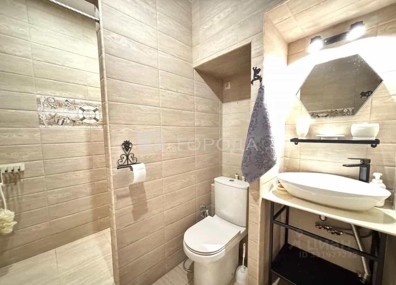 Россия, Алтайский край, Барнаул, улица Профинтерна, 7А, фото 16