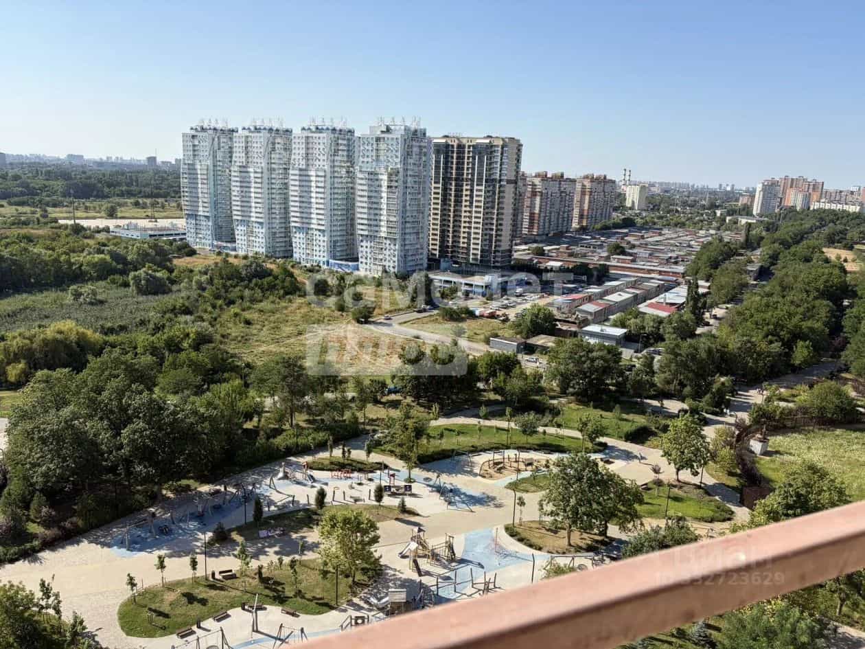 Россия, Краснодар, улица имени Валерия Гассия, 3, фото 11
