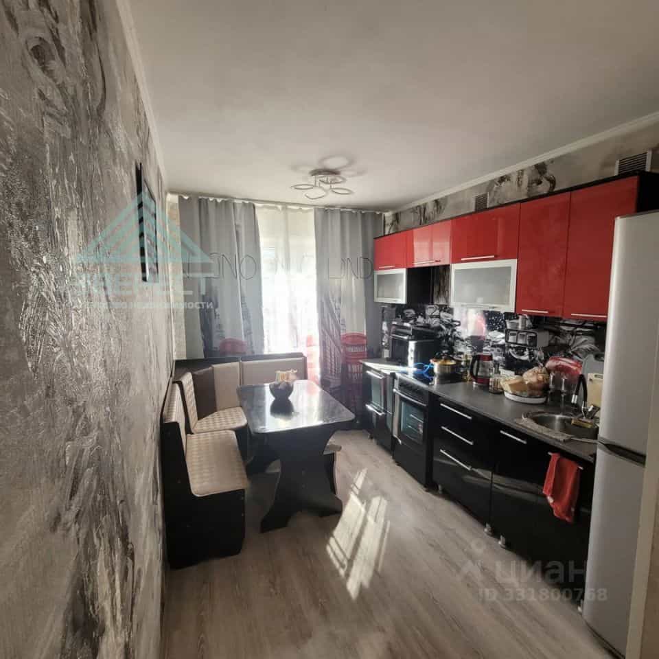 Россия, Республика Хакасия, Абакан, Торговая улица, 8, фото 3