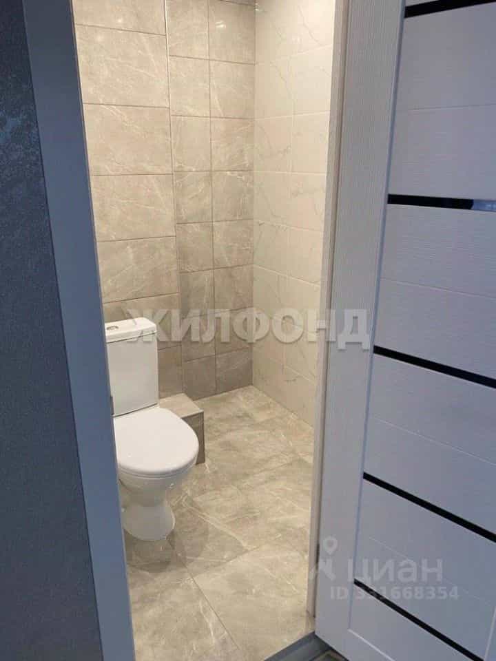 Россия, Томск, Ленинский район, микрорайон Каштак, улица Ференца Мюнниха, 38, фото 10