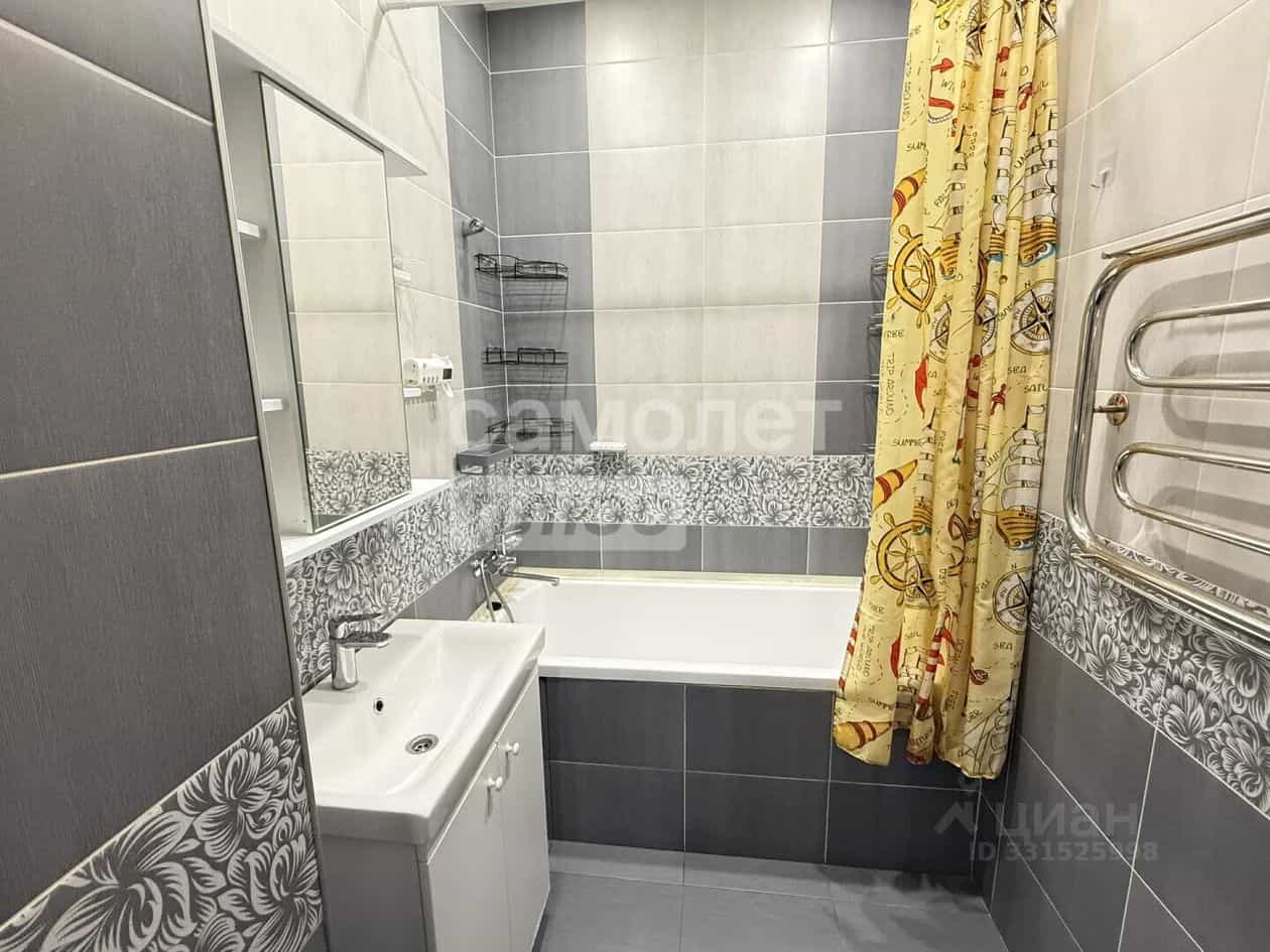 Россия, Алтайский край, Барнаул, Балтийская улица, 96, фото 15