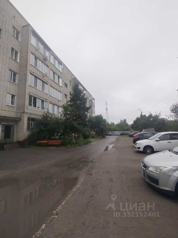 Россия, Пенза, улица Ушакова, 2