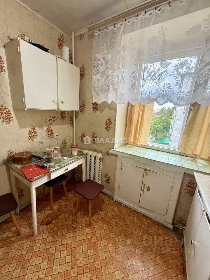 Россия, Владимирская область, Ковров, улица Строителей, 14, фото 9