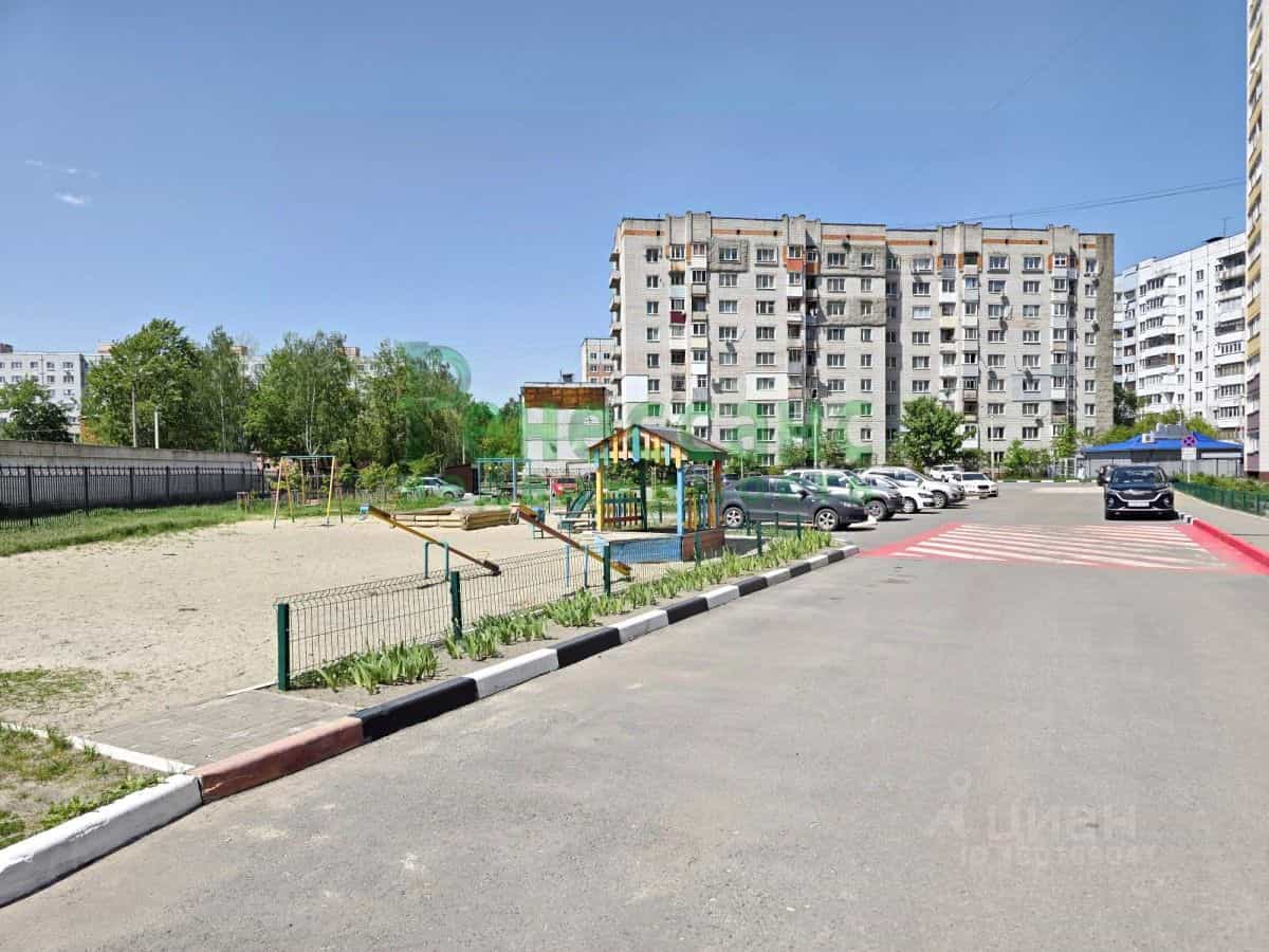 Россия, Брянск, улица Есенина, 22, фото 19