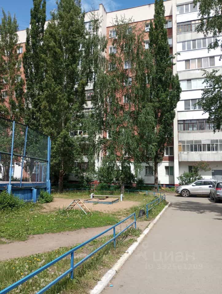 Россия, Омск, улица Челюскинцев, 102к2, фото 3