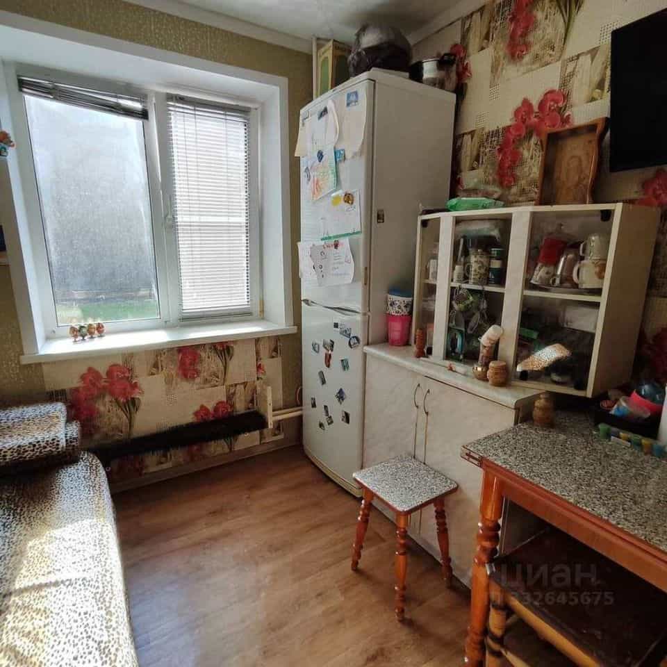 Россия, Самарская область, Тольятти, улица Толстого, 21, фото 3