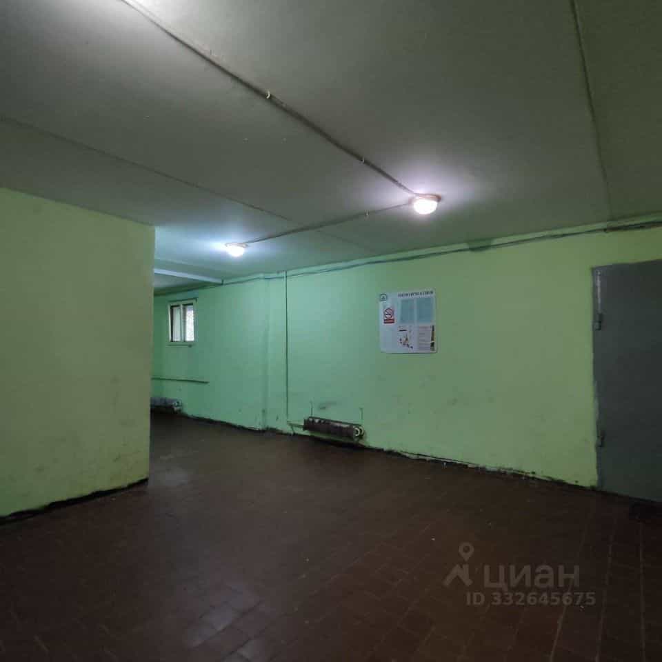 Россия, Самарская область, Тольятти, улица Толстого, 21, фото 9