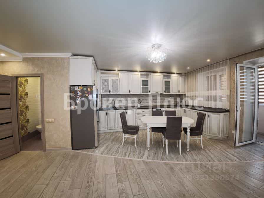 Россия, Республика Хакасия, Абакан, улица Кирова, 120к2