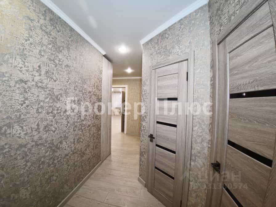 Россия, Республика Хакасия, Абакан, улица Кирова, 120к2, фото 13