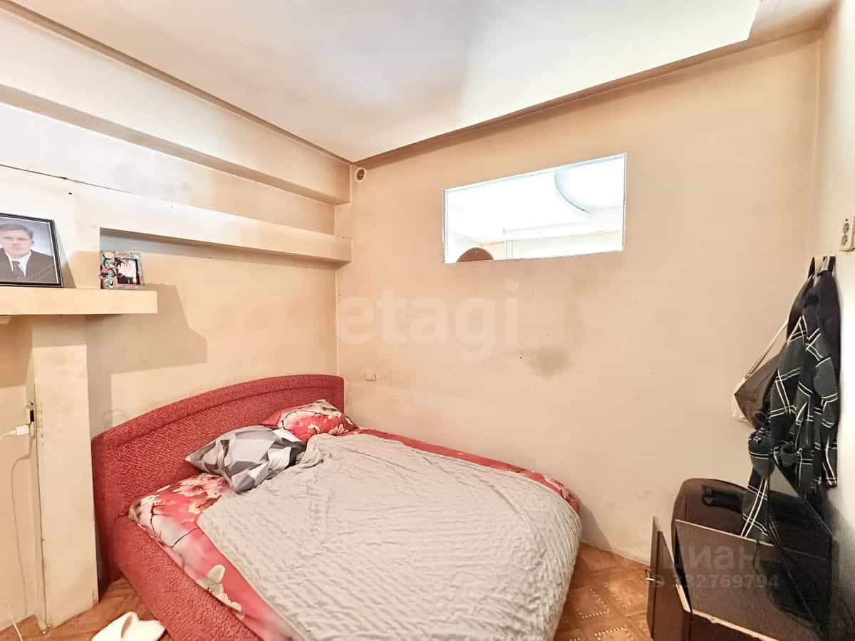 Россия, Ямало-Ненецкий автономный округ, Новый Уренгой, улица 26-го съезда КПСС, 8, фото 5