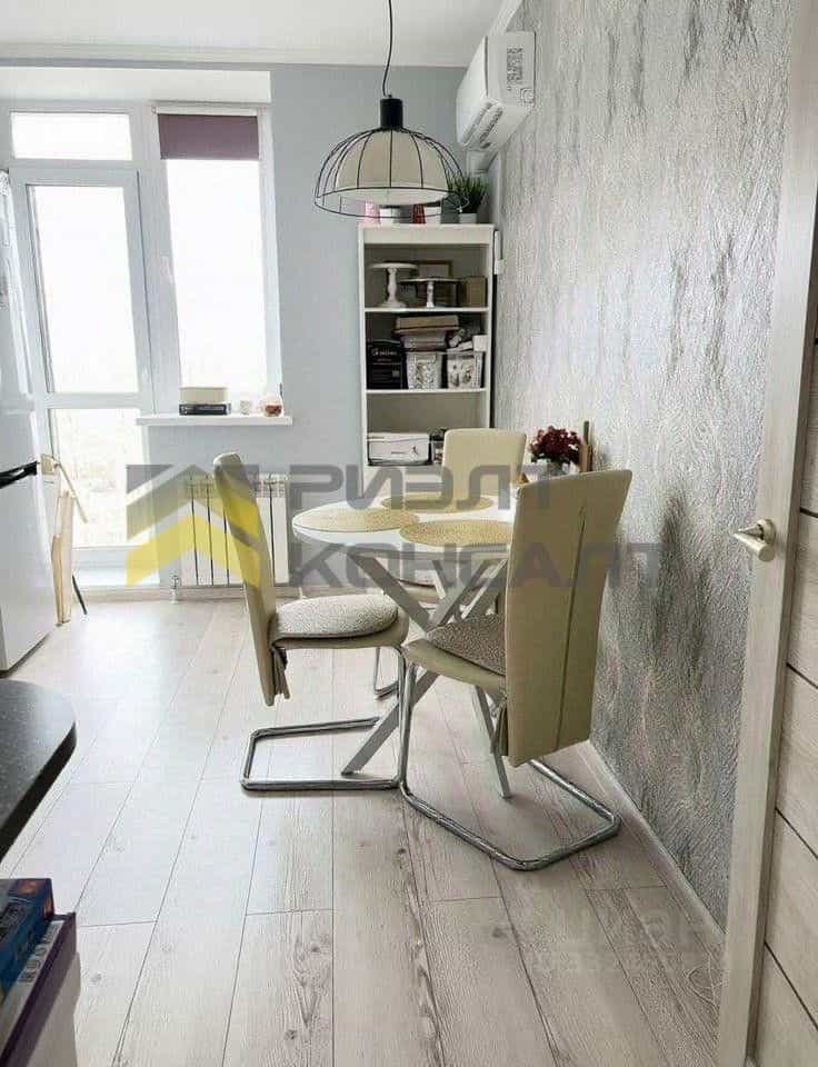 Россия, Омск, улица 1-ой Красной Звезды, 81, фото 5