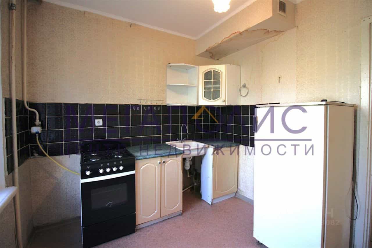 Россия, Саратовская область, Балаково, Трнавская улица, 36/6, фото 4