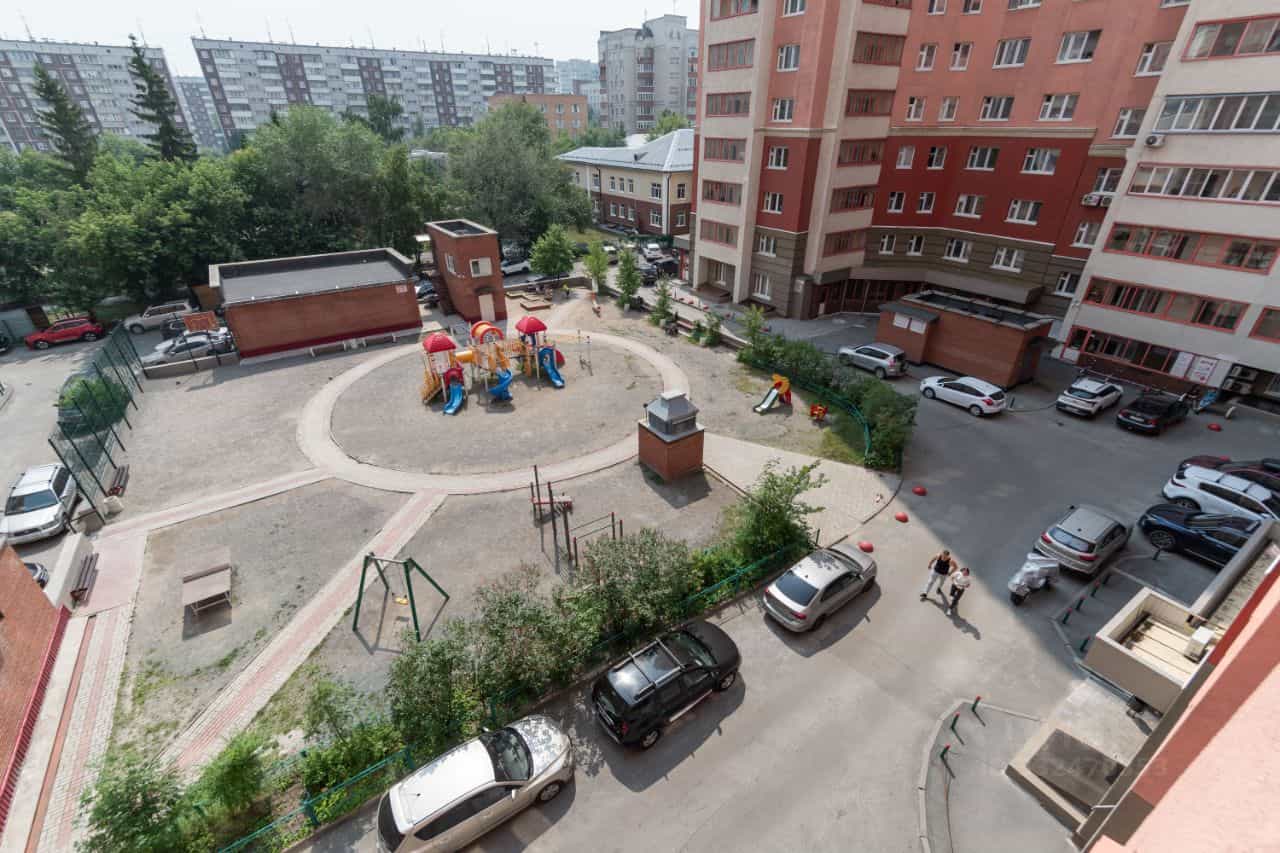 Россия, Новосибирск, улица Орджоникидзе, 30, фото 15
