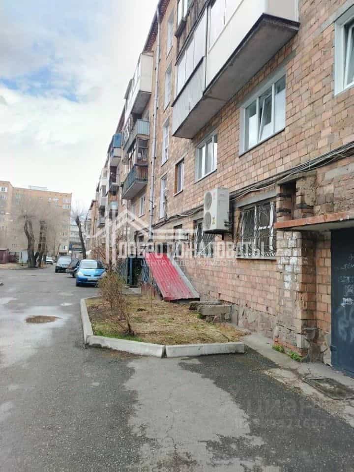 Россия, Республика Хакасия, Абакан, улица Пушкина, 54, фото 13