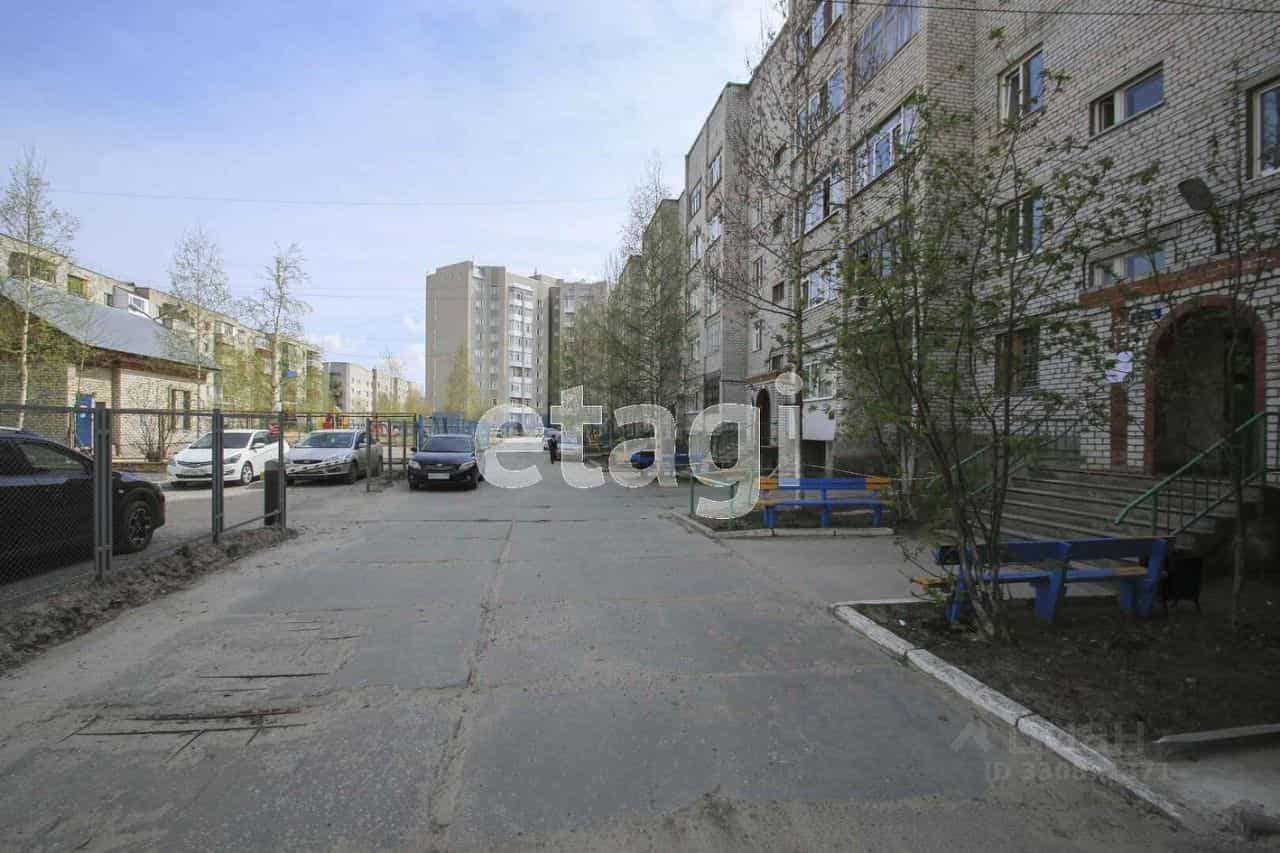 Россия, Ханты-Мансийский автономный округ — Югра, Сургут, улица Грибоедова, 4, фото 17