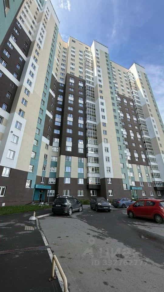 Россия, Свердловская область, Екатеринбург, Латвийская улица, 48/2, фото 18