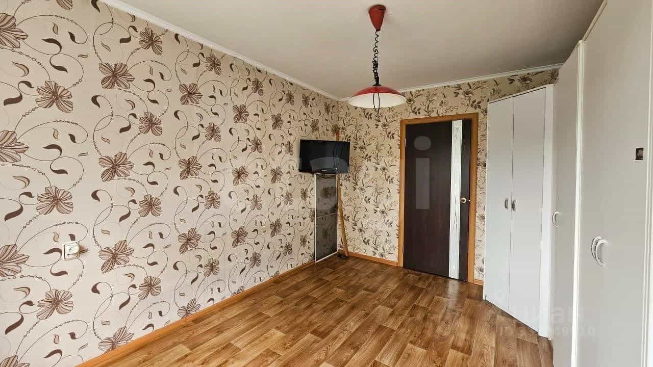 Россия, Кемерово, Октябрьский проспект, 33Б, фото 4