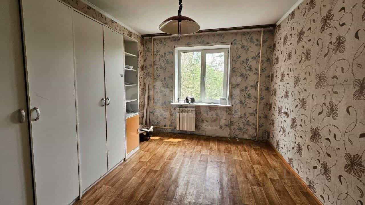 Россия, Кемерово, Октябрьский проспект, 33Б, фото 6