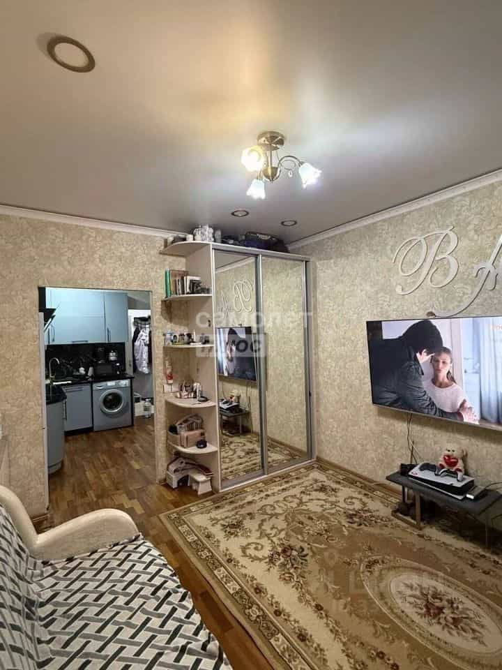 Россия, Ханты-Мансийский автономный округ — Югра, Сургут, улица Крылова, 26, фото 5