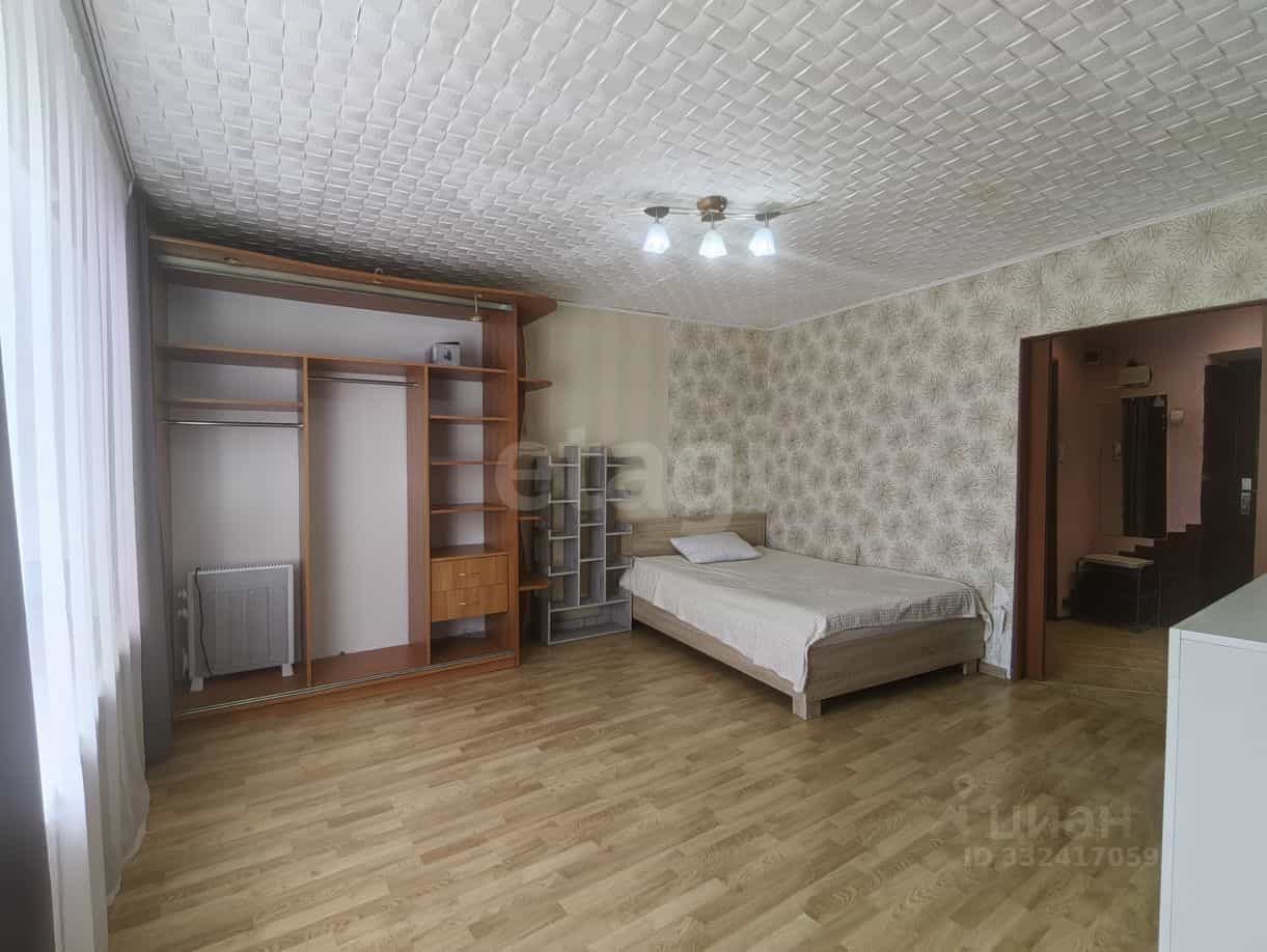 Россия, Калининградская область, Гусев, улица Менделеева, 4, фото 4