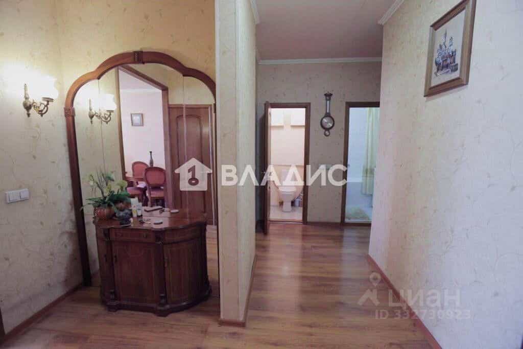 Россия, Москва, Большая Андроньевская улица, 25/33, фото 2