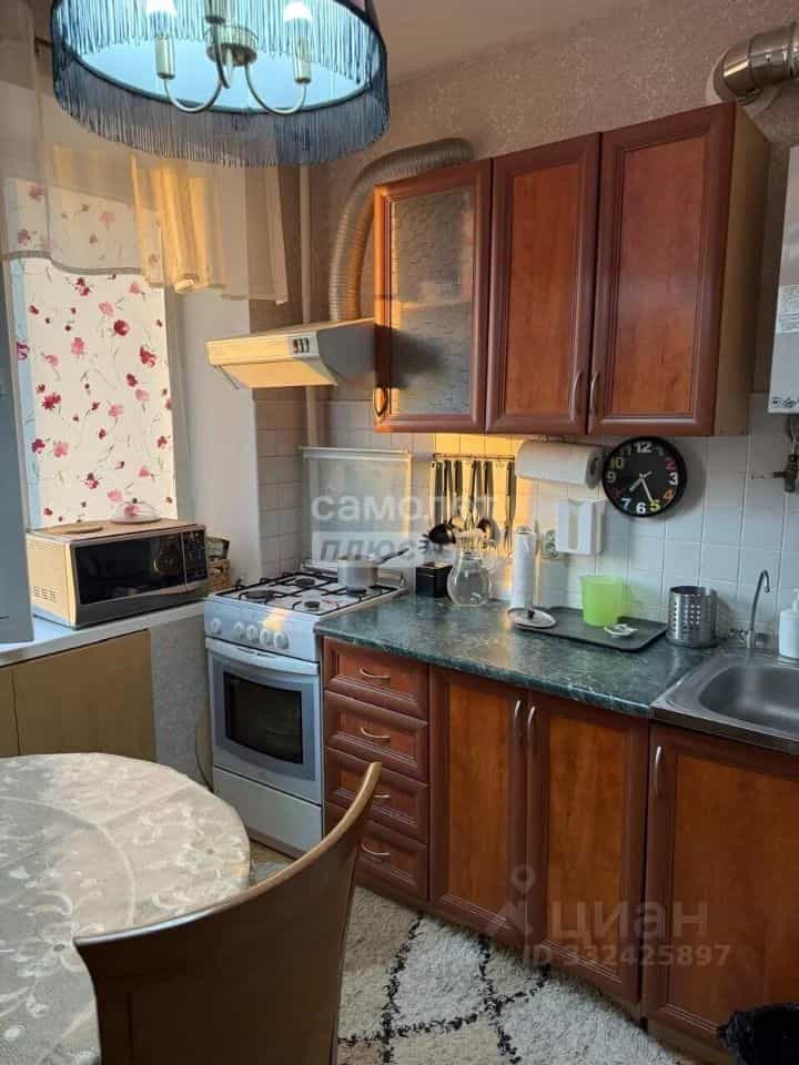 Россия, Республика Калмыкия, Элиста, улица Максима Горького, 14, фото 2