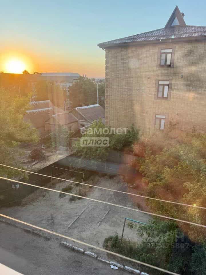 Россия, Республика Калмыкия, Элиста, улица Максима Горького, 14, фото 7