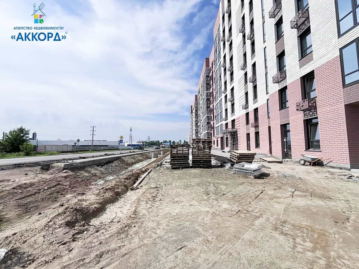 Россия, Алтайский край, Барнаул, Просторная улица, 390к2, фото 4