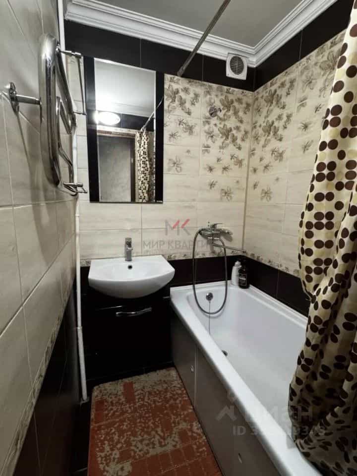 Россия, Республика Хакасия, Абакан, Торговая улица, 22, фото 9