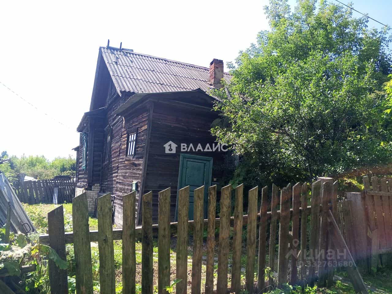 Россия, Нижегородская область, Краснобаковский муниципальный округ, рабочий посёлок Ветлужский, Пристанская улица, 5