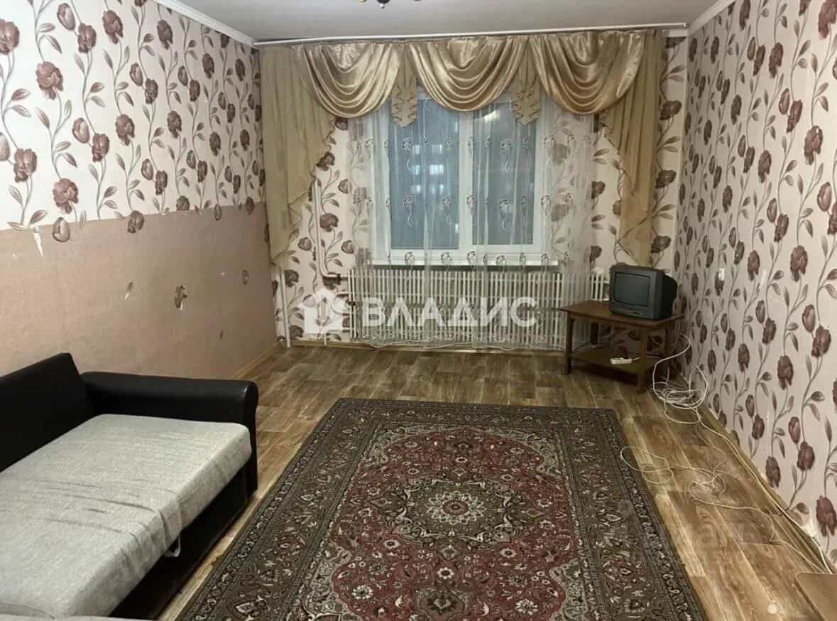 Россия, Белгородская область, Старый Оскол, микрорайон Ольминского, 1
