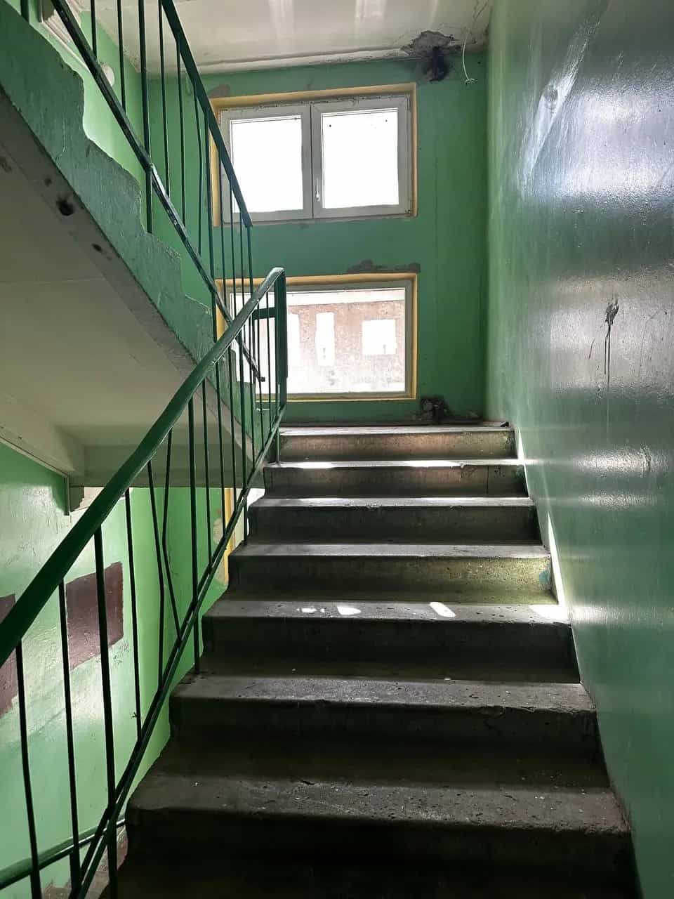 Беларусь, Гомельская область, Жлобин, 16-й микрорайон, 23, фото 2