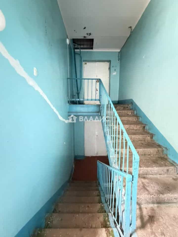 Россия, Республика Татарстан (Татарстан), Нижнекамск, проспект Вахитова, 15, фото 22